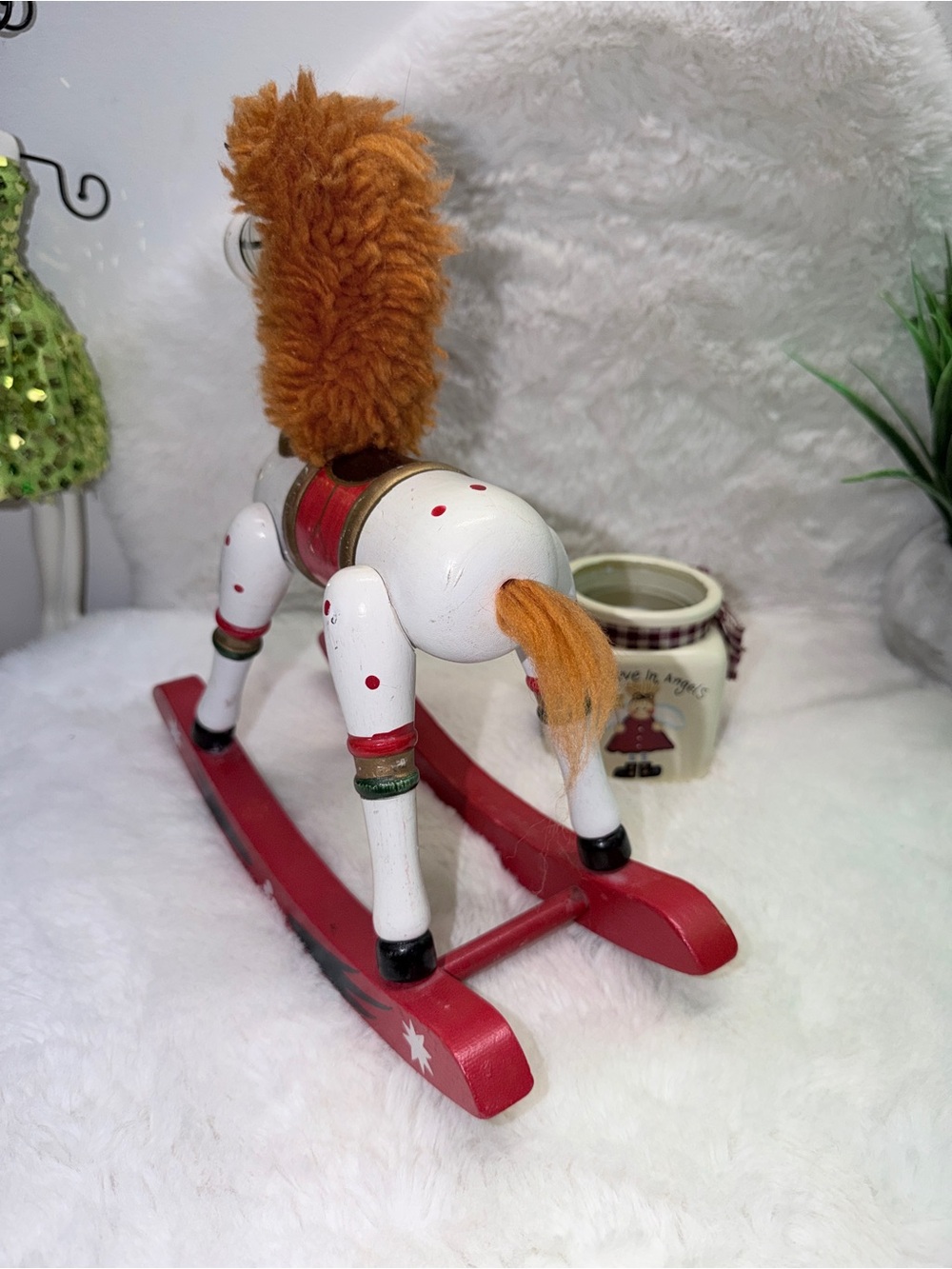 Set - Vintage White & Red Wooden Rocking Horse & We Believe In Angels Candle 🕯️ - Picture 5 of 5